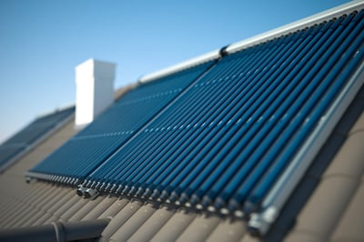 panneau-solaire-thermique-toiture-eau-chaude