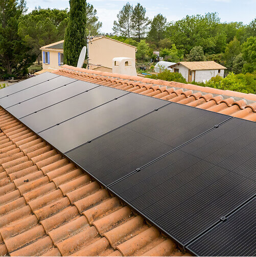 Panneaux-solaires-confirmation-inscription-2025-particuliers-hellio